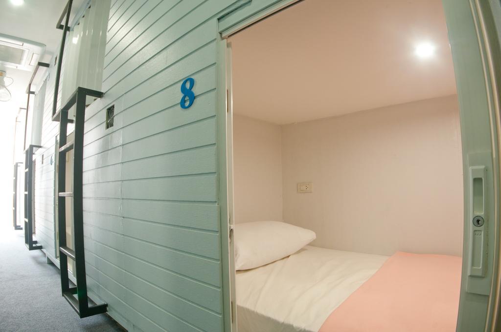 Hotel Capsule Suratthani スラート・ターニー エクステリア 写真