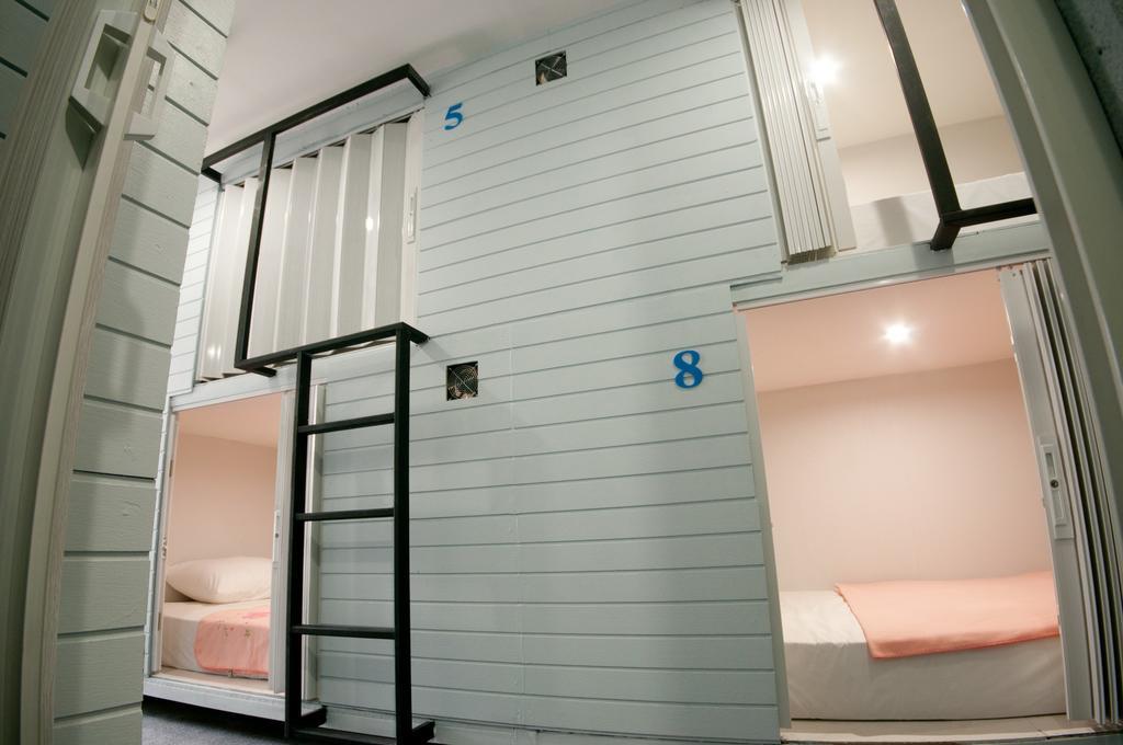 Hotel Capsule Suratthani スラート・ターニー エクステリア 写真