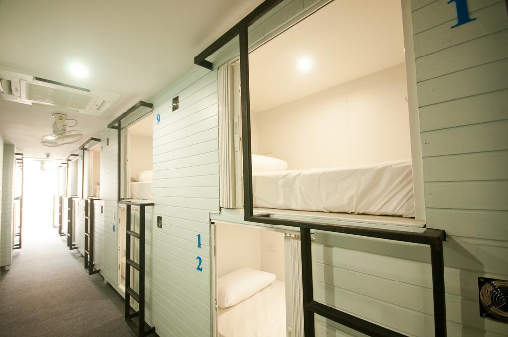Hotel Capsule Suratthani スラート・ターニー エクステリア 写真