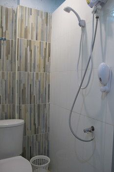 Hotel Capsule Suratthani スラート・ターニー エクステリア 写真